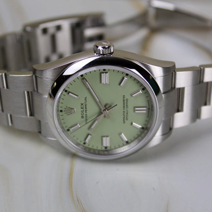 Rolex Oyster Perpetual - 126000