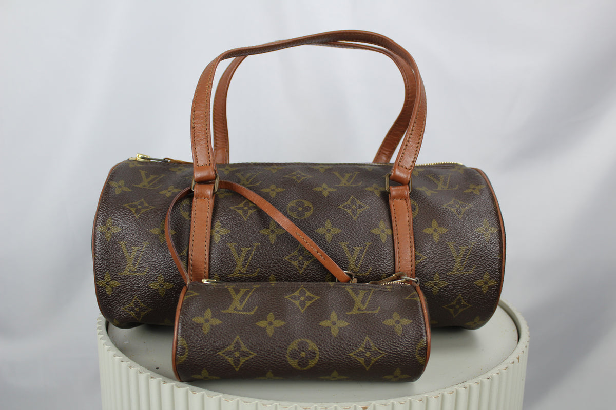 Louis Vuitton Papillon 30 with pouch