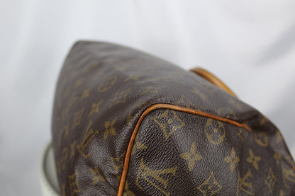 Louis Vuitton Speedy 30