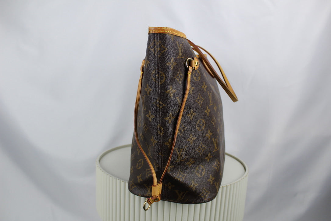 Louis Vuitton Neverfull MM