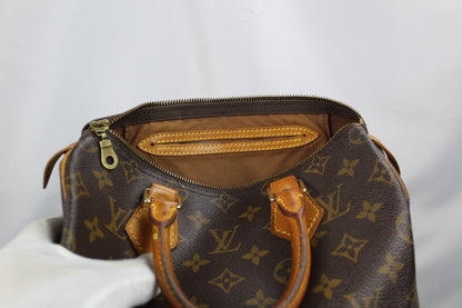 Louis Vuitton Speedy 25