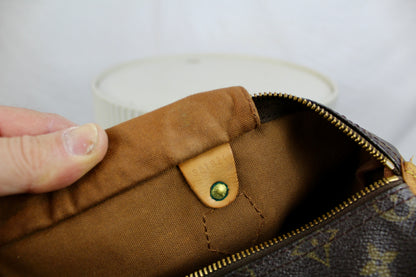 Louis Vuitton Speedy 35