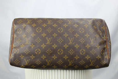 Louis Vuitton Speedy 35