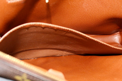 Louis Vuitton Porte Documents