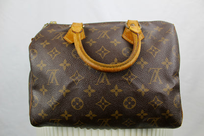 Louis Vuitton Speedy 25
