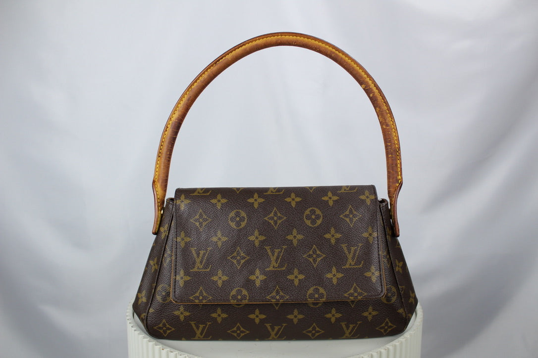 Louis Vuitton Mini Looping