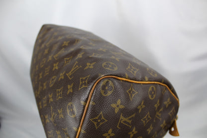 Louis Vuitton Speedy 35