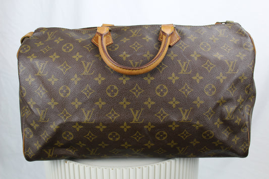 Louis Vuitton Speedy 40