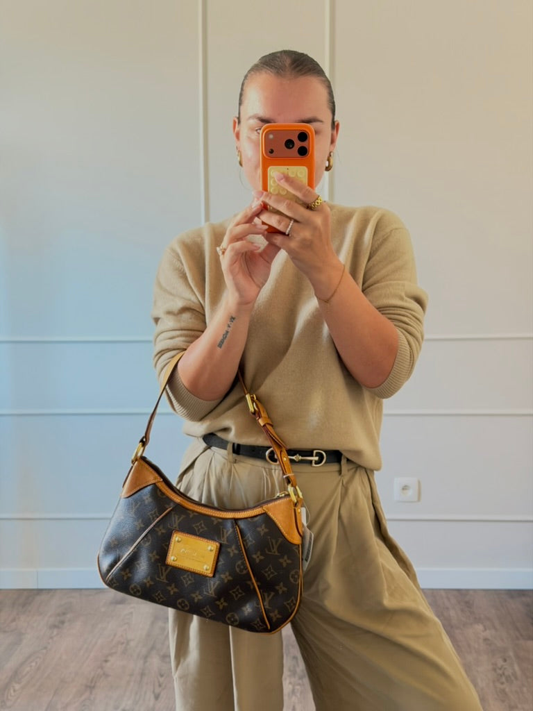 Louis Vuitton Thames PM