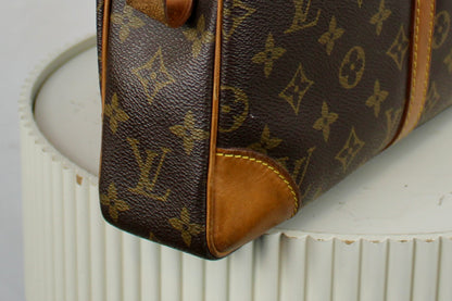 Louis Vuitton Porte Documents Voyage