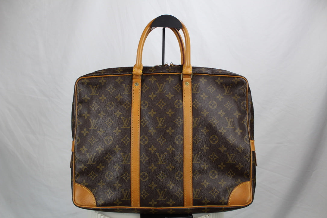 Louis Vuitton Porte Documents Voyage