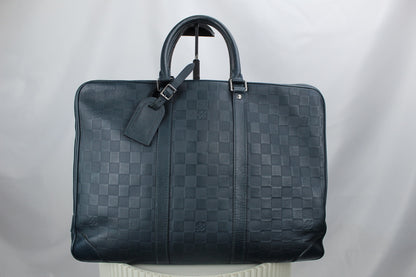 Louis Vuitton Porte Documents Voyage Neptune