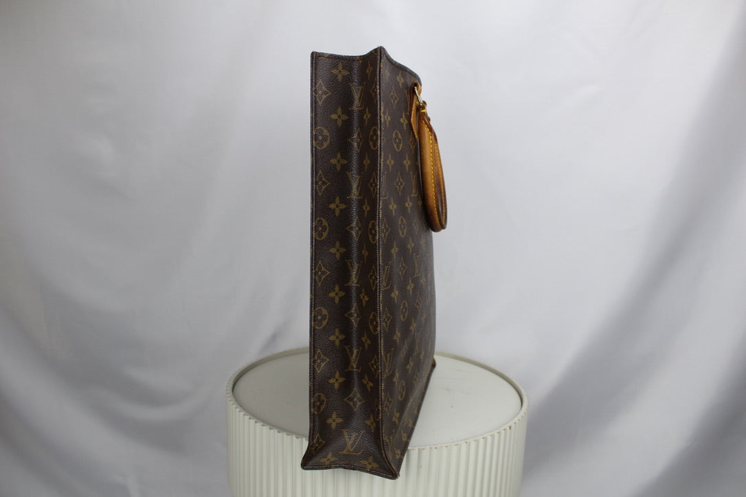 Louis Vuitton Sac Plat