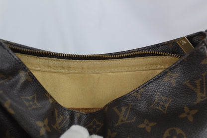 Louis Vuitton Looping GM