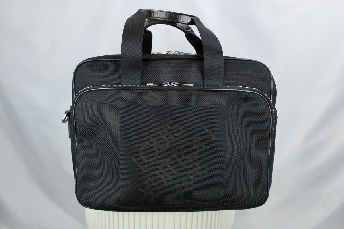 Louis Vuitton Associe PM