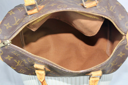 Louis Vuitton Speedy 30