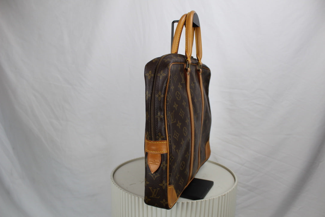 Louis Vuitton Porte Documents Voyage