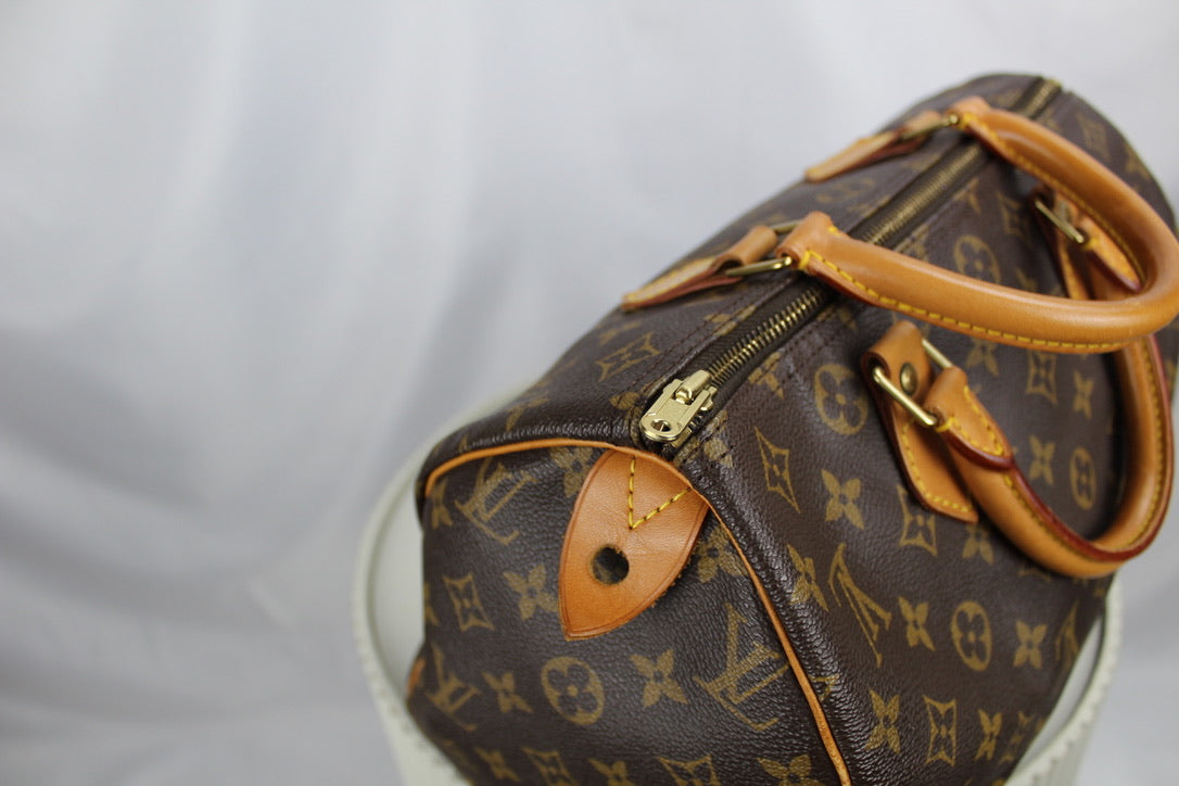 Louis Vuitton Speedy 30