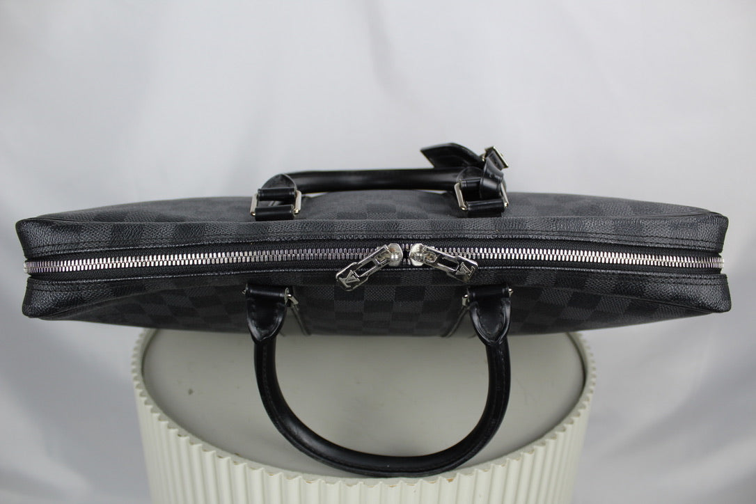 Louis Vuitton Porte Documents Voyage