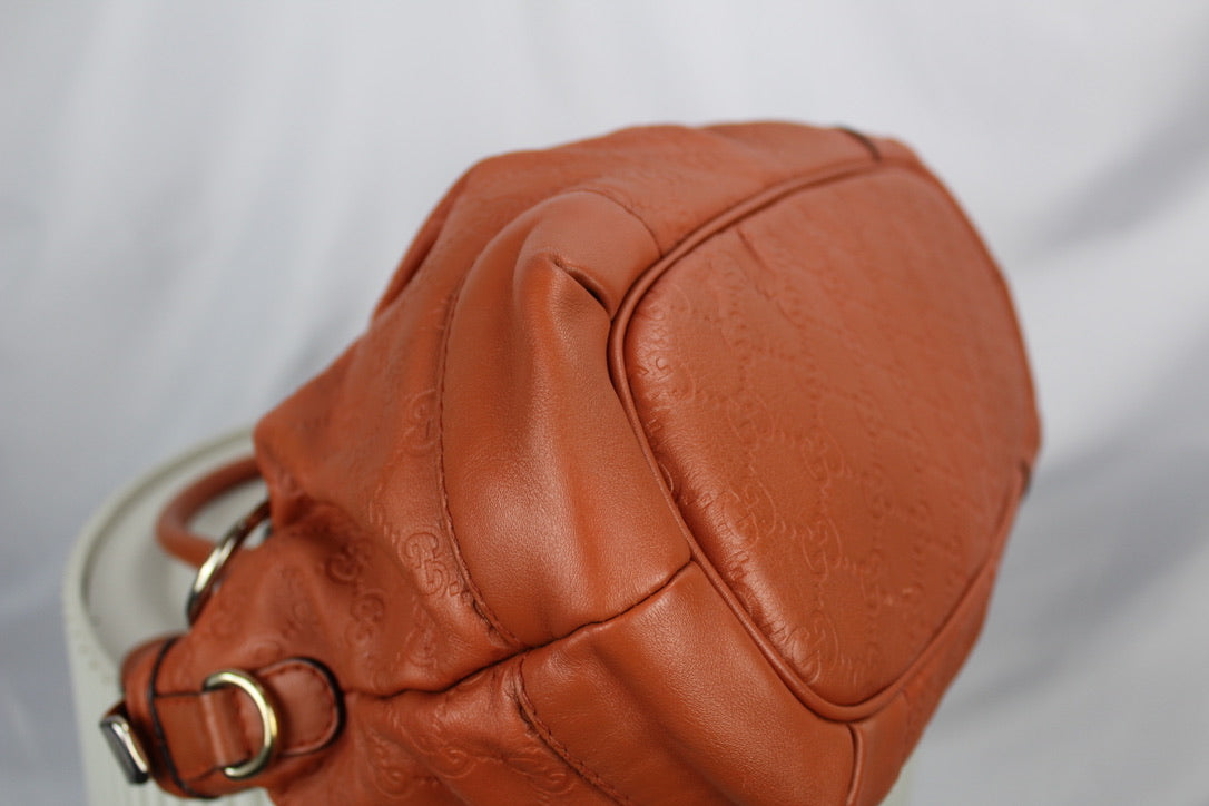 Gucci Sukey Shoulder Bag