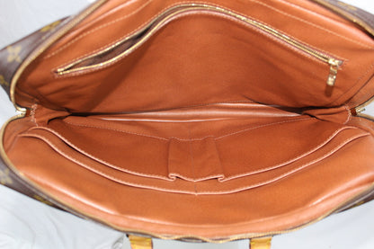 Louis Vuitton Porte Documents Voyage
