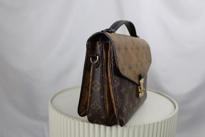 Louis Vuitton Pochette Metis MM Monogram Reverse