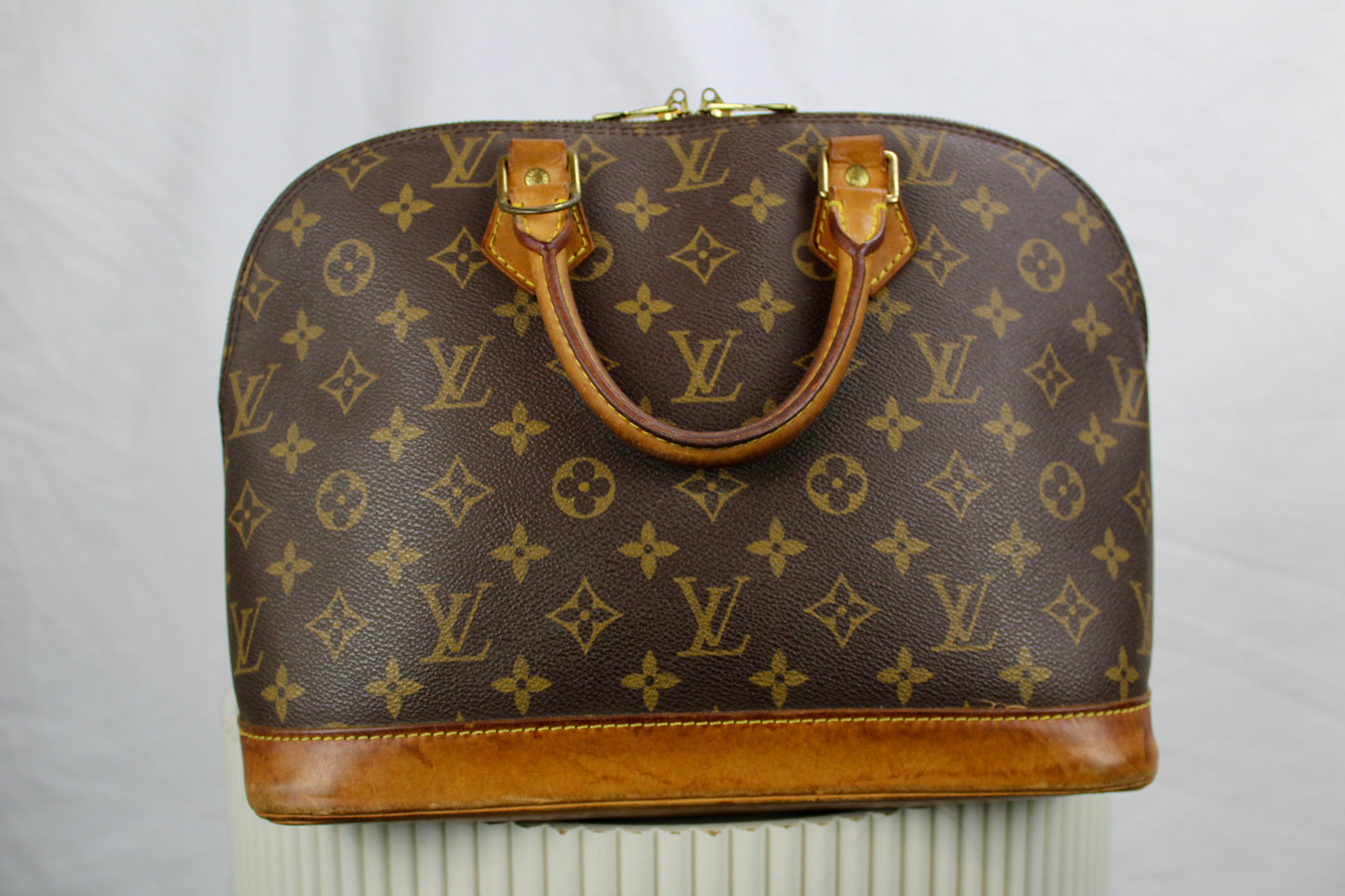 Louis Vuitton Alma