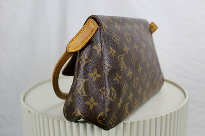 Louis Vuitton Mini Looping