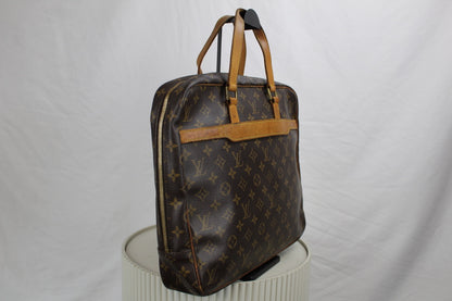 Louis Vuitton Porte Documents Pegase