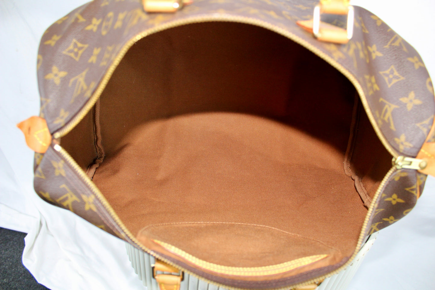 Louis Vuitton Speedy 40
