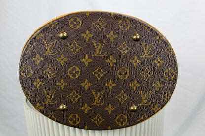 Louis Vuitton Bucket GM
