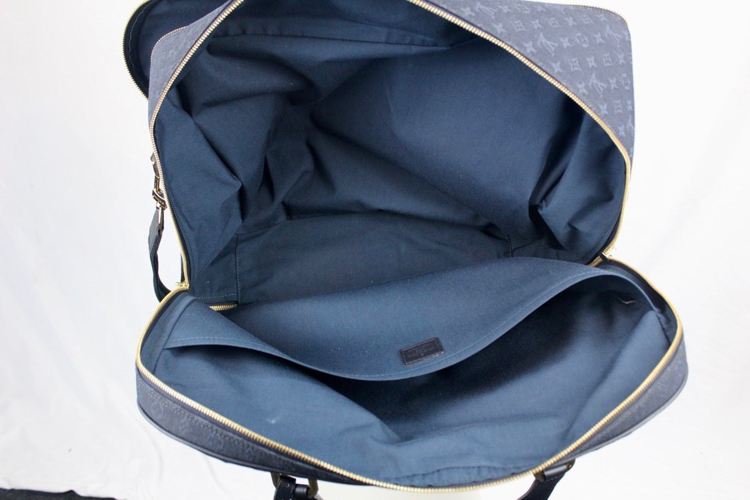 Louis Vuitton Claudine Navy