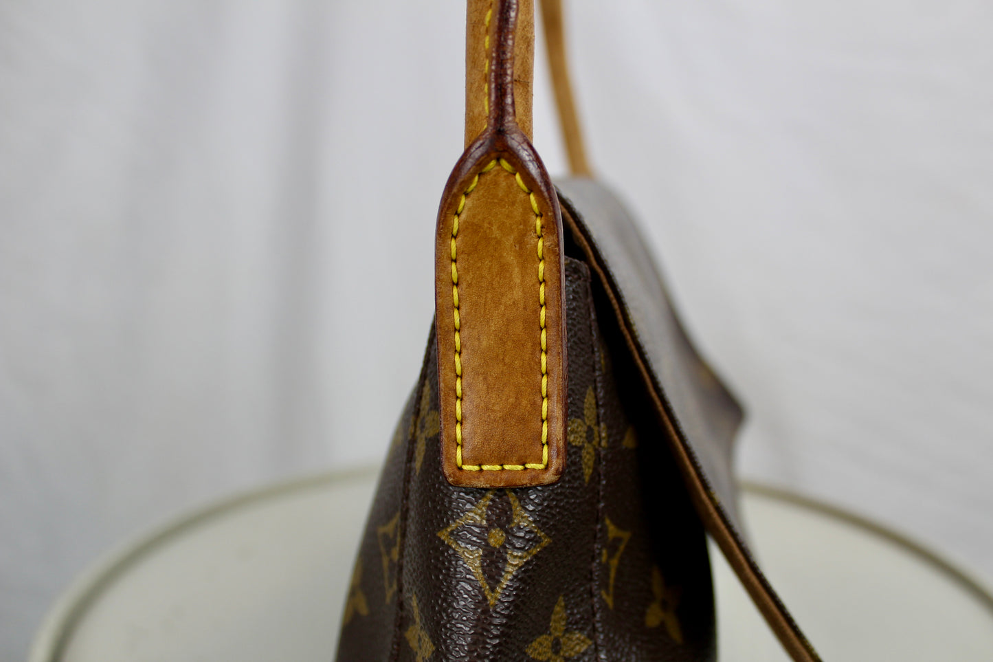 Louis Vuitton Mini Looping