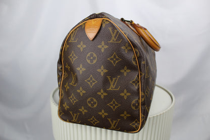 Louis Vuitton Speedy 30