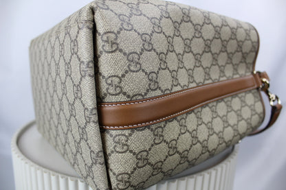 Gucci GG Emblem medium bucket bag