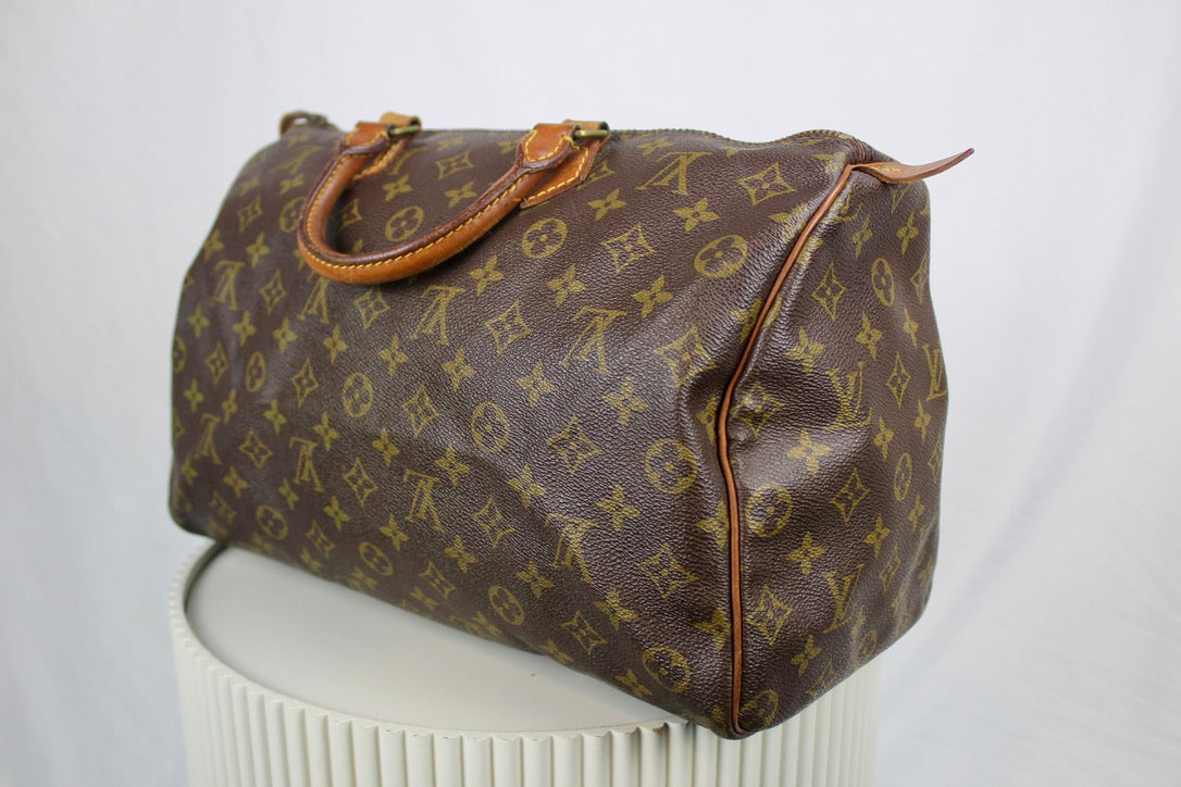 Louis Vuitton Speedy 30
