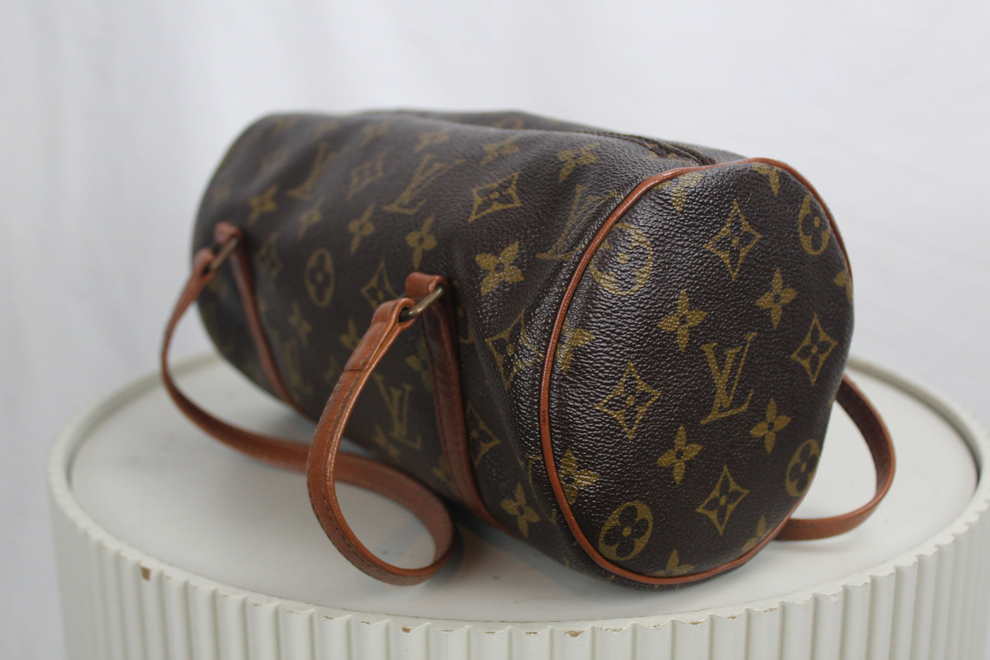 Louis Vuitton Papillon 26