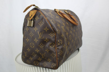 Louis Vuitton Speedy 35