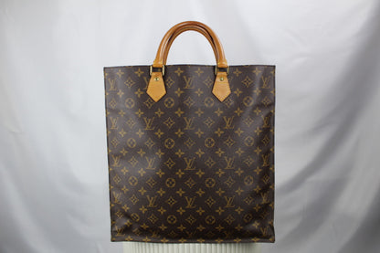 Louis Vuitton Sac Plat