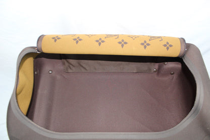 Louis Vuitton Horizon Soft Maroon