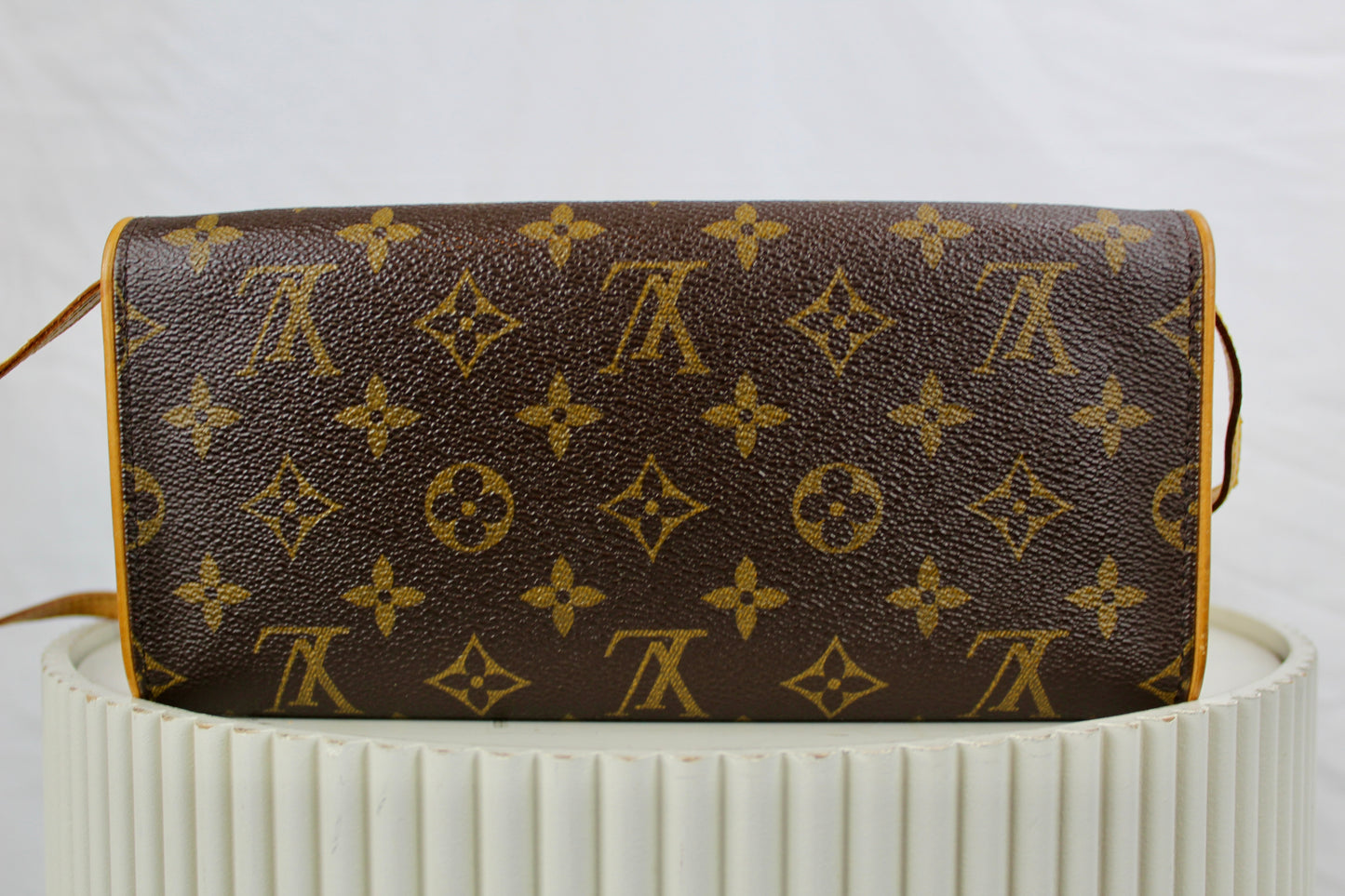 Louis Vuitton Pochette Twin GM