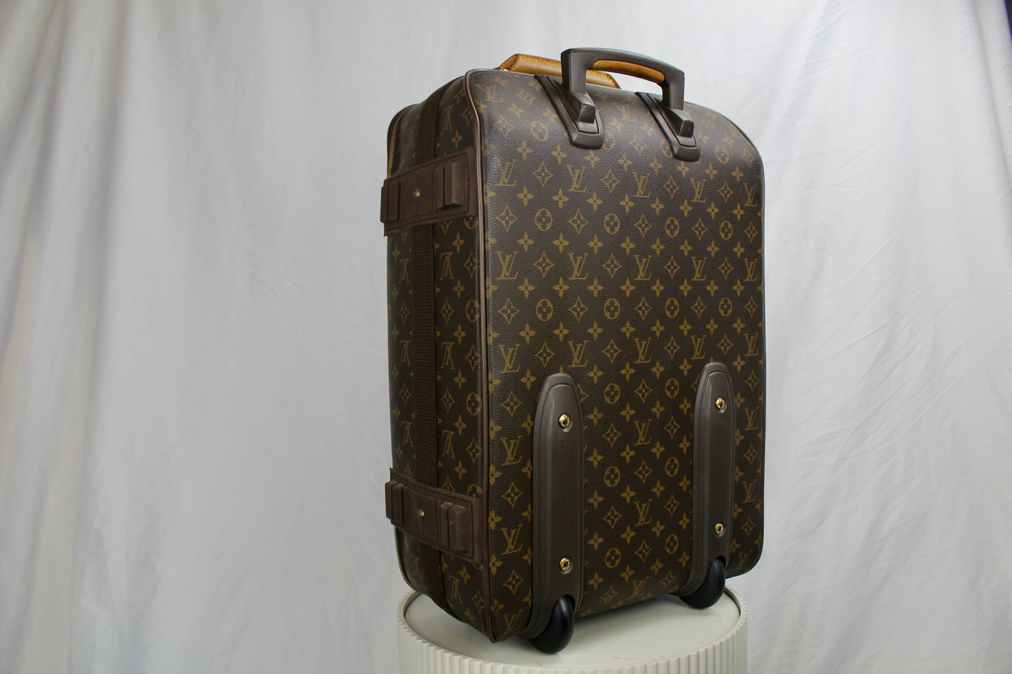 Louis Vuitton Pegase 55