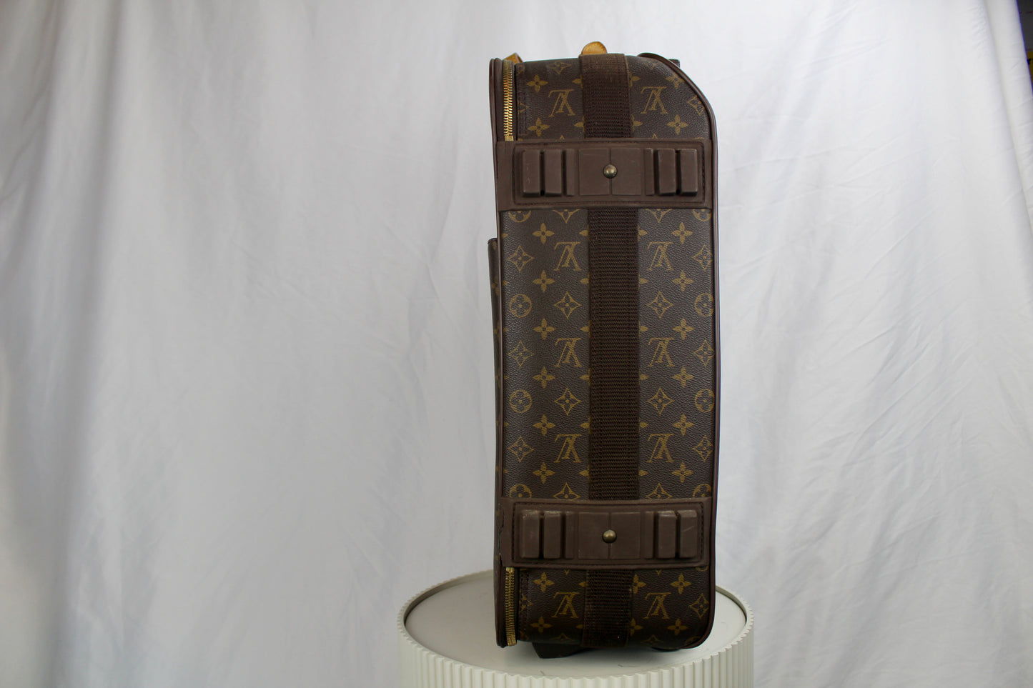 Louis Vuitton Pegase 55