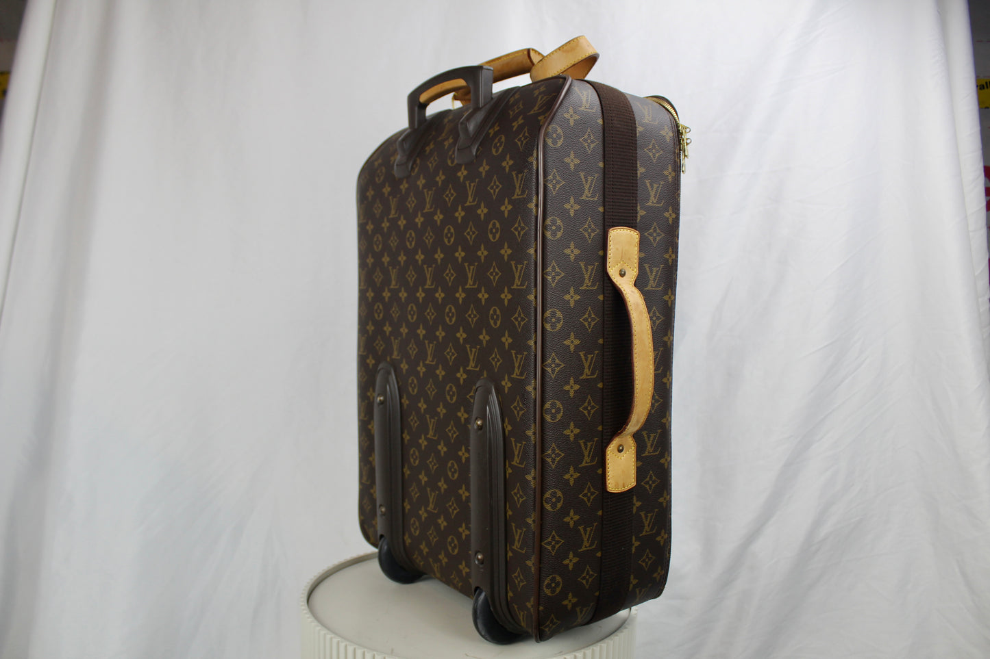 Louis Vuitton Pegase 55