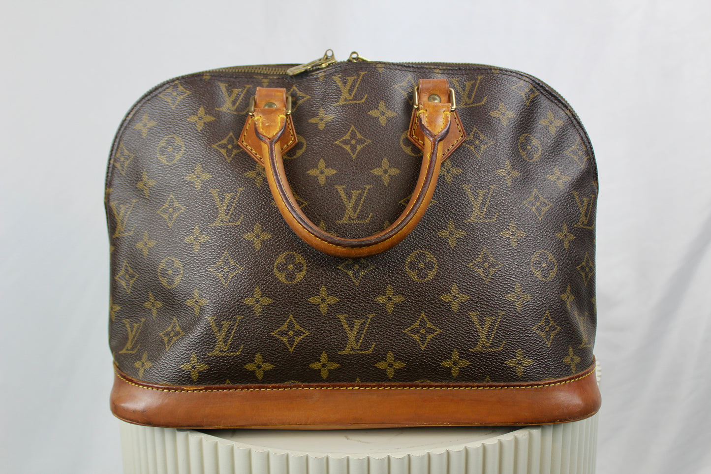 Louis Vuitton Alma