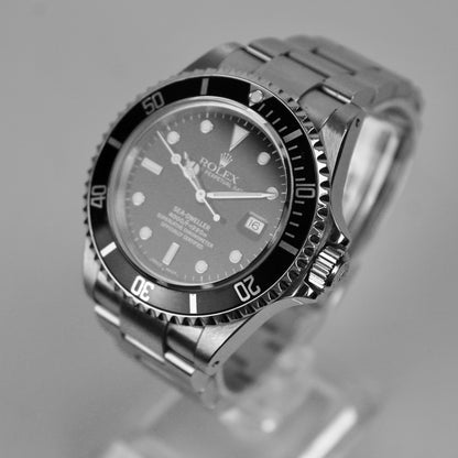 Rolex Sea-Dweller - 16600