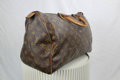 Louis Vuitton Speedy 35