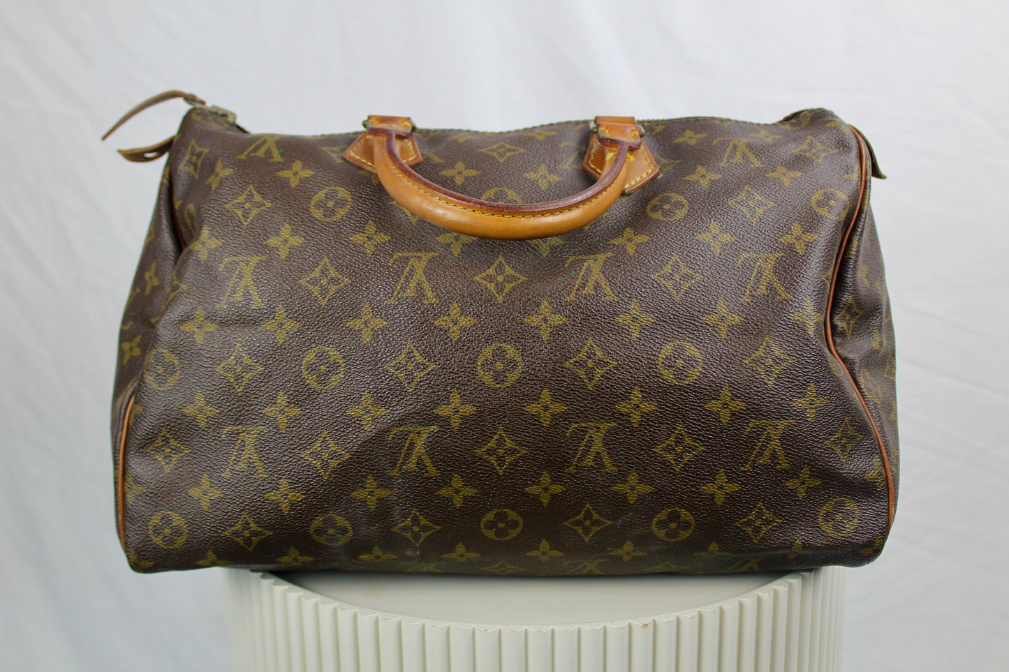 Louis Vuitton Speedy 35