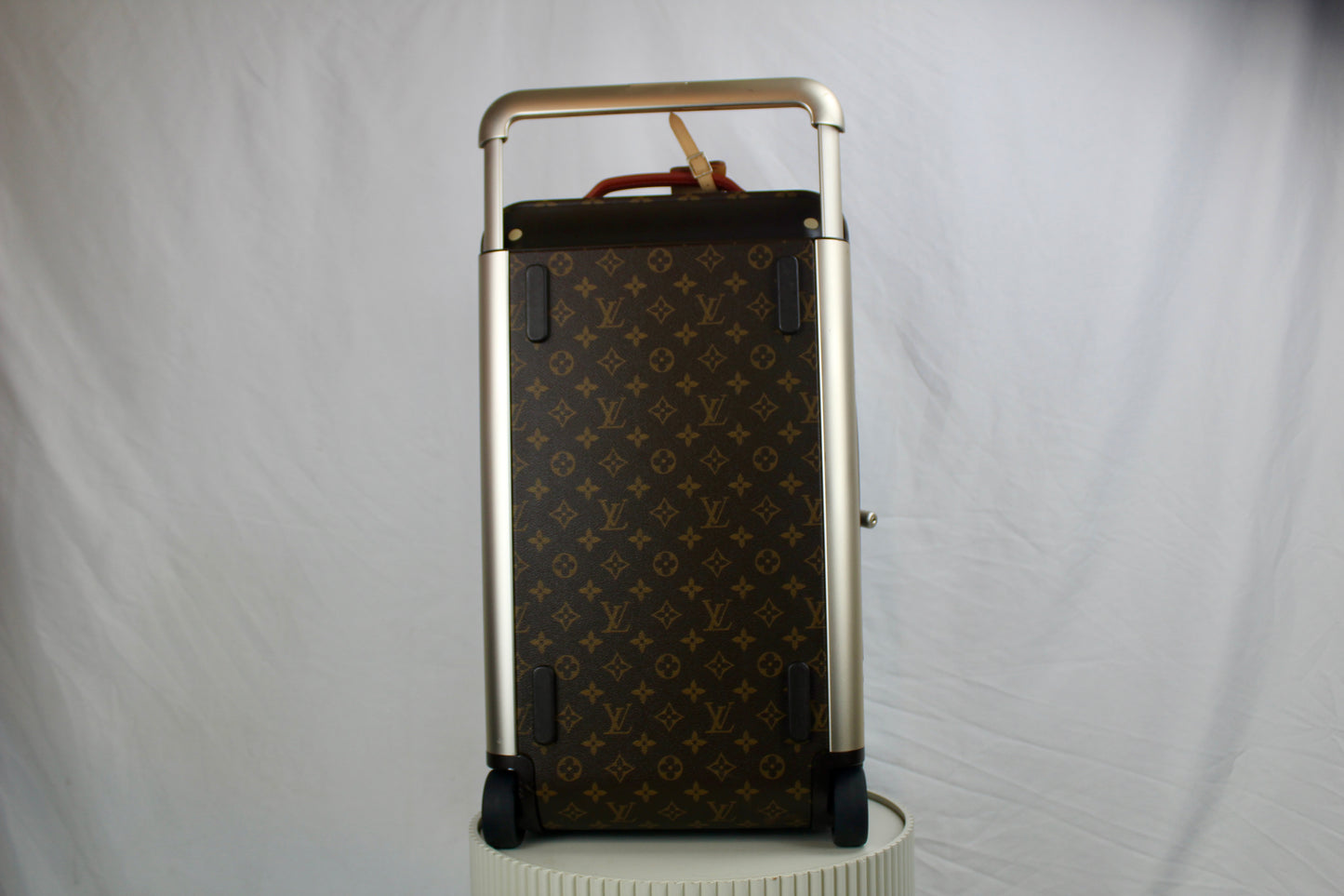 Louis Vuitton Horizon Soft