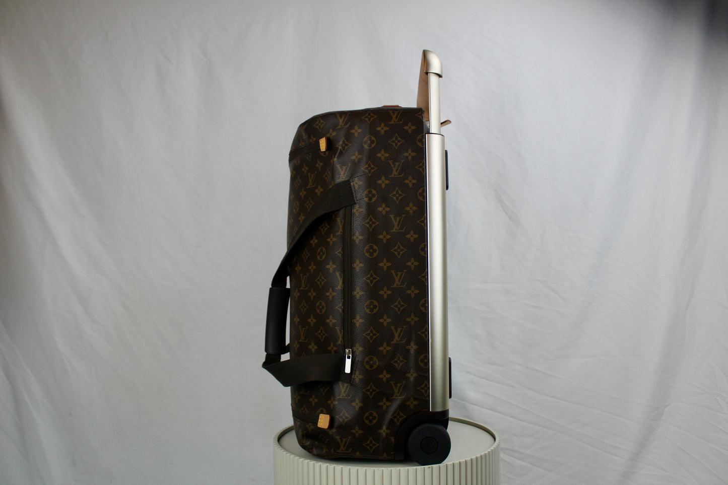 Louis Vuitton Horizon Soft